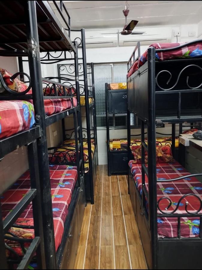 Shree Balaji Ac Dormitory Hostel Thane Room photo